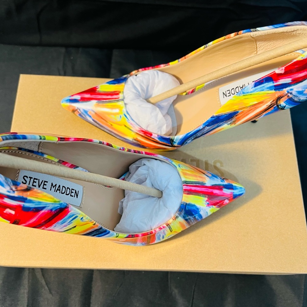 Steve Madden Vala Yellow Multicolored Heels - Picture 6 of 12